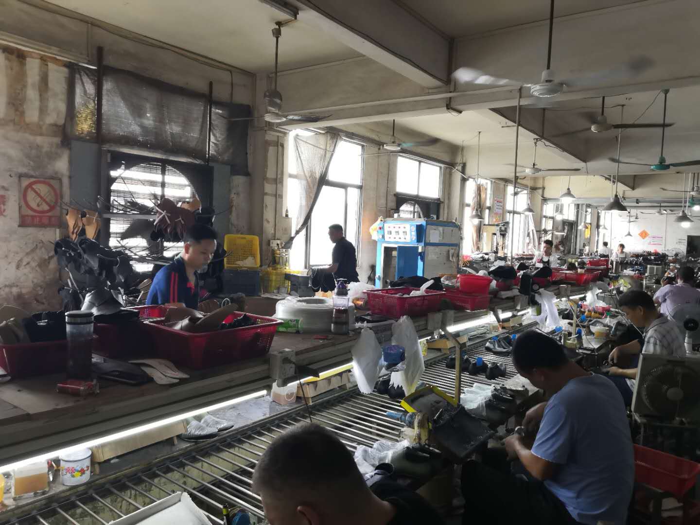 alt="Leather Shoe Manufacturers"